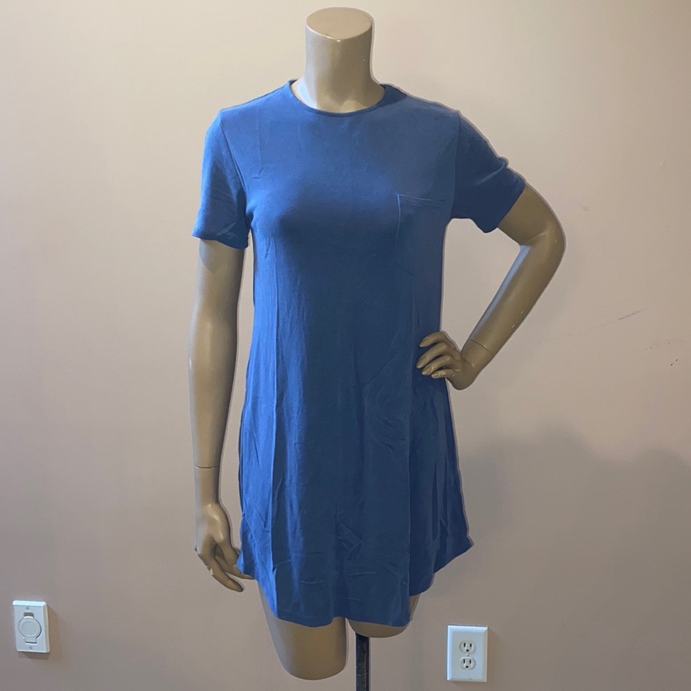 Gently Used Abercrombie and Fitch T-shirt Dress